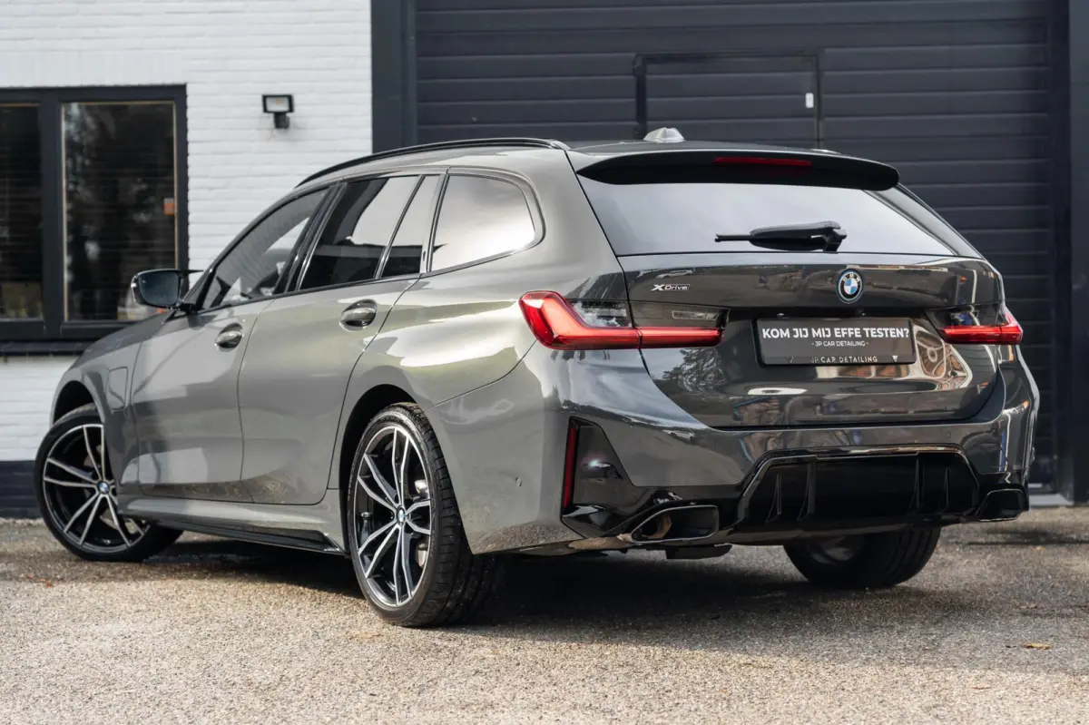 330e xDrive 360 Pano H&K HUD Carbon M340