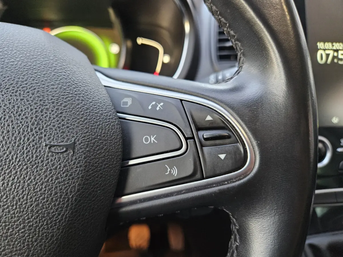 1.2 TCe Bose Trekhaak! Camera! LED! Mooie/Nette Auto! NAP! Airco/Clima! Cruise Control!