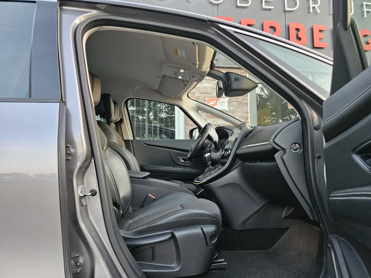 1.2 TCe Bose Trekhaak! Camera! LED! Mooie/Nette Auto! NAP! Airco/Clima! Cruise Control!