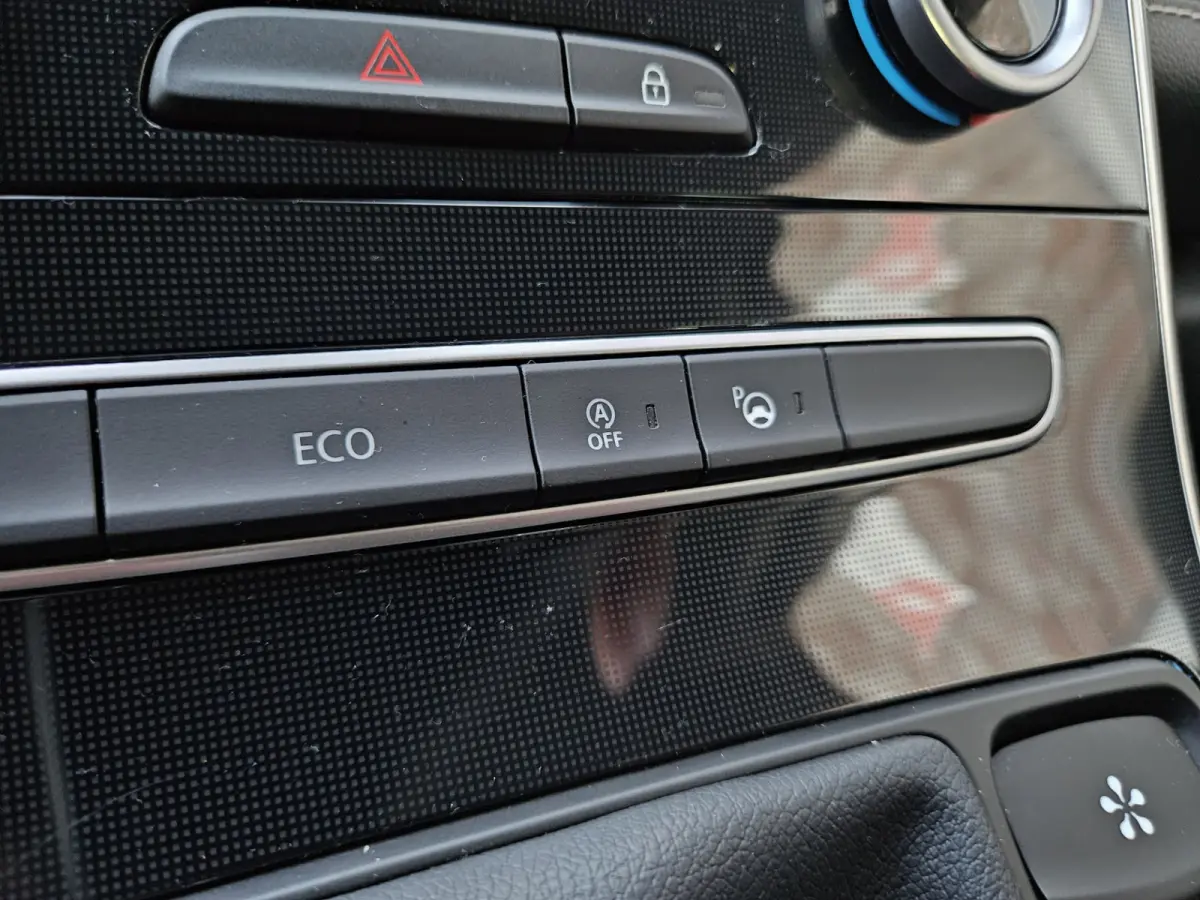 1.2 TCe Bose Trekhaak! Camera! LED! Mooie/Nette Auto! NAP! Airco/Clima! Cruise Control!