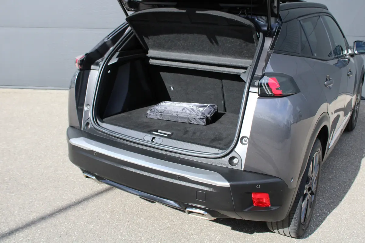 1.2 PureTech GT Pack | Automaat | Navigatie | Camera | Panorama/schuifdak | Alcantara | Focal | 1e Eigenaar |