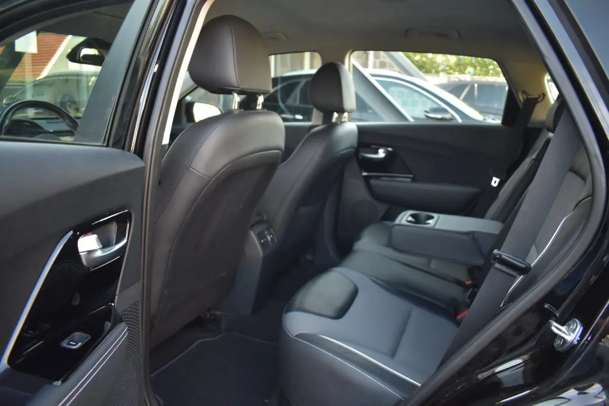 ComfortLine 64 kWh | SOH 97.6% | DEALER ONDERHOUDEN | NAP | APPLE CARPLAY | ANDROID AUTO