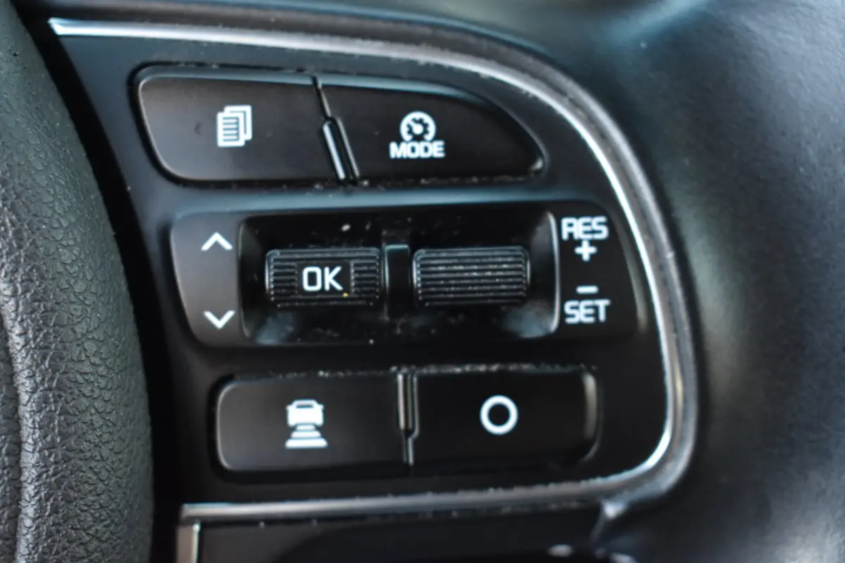 ComfortLine 64 kWh | SOH 97.6% | DEALER ONDERHOUDEN | NAP | APPLE CARPLAY | ANDROID AUTO