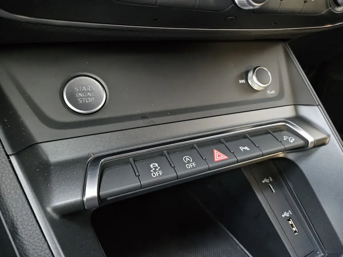 35 TFSI S-Line! Camera! Automaat! Carplay! LED! NAP! Mooie/Nette Auto! Leer!