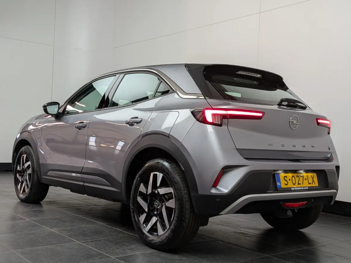 Level 3 50 kWh SOH 96,3% | Airco | Camera | Cruise Control | DAB | LMV 17" | LED | Navi | PDC Achter |