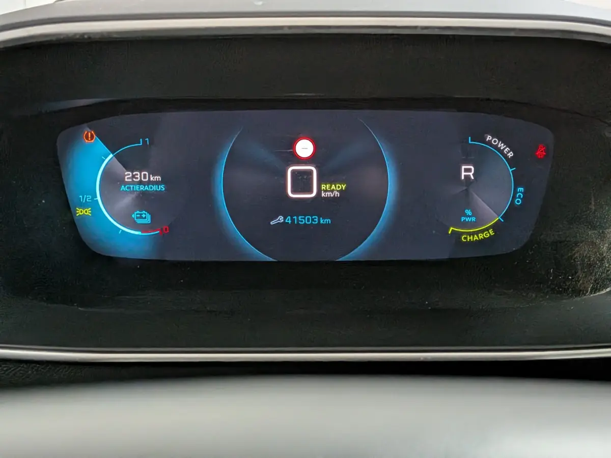 EV Allure Pack 50 kWh SOH 94% | Airco | Camera | Cruise Adaptief | DAB | Keyless | LED | LMV 17" | Navi | PDC Achter | Stoelverwarming |