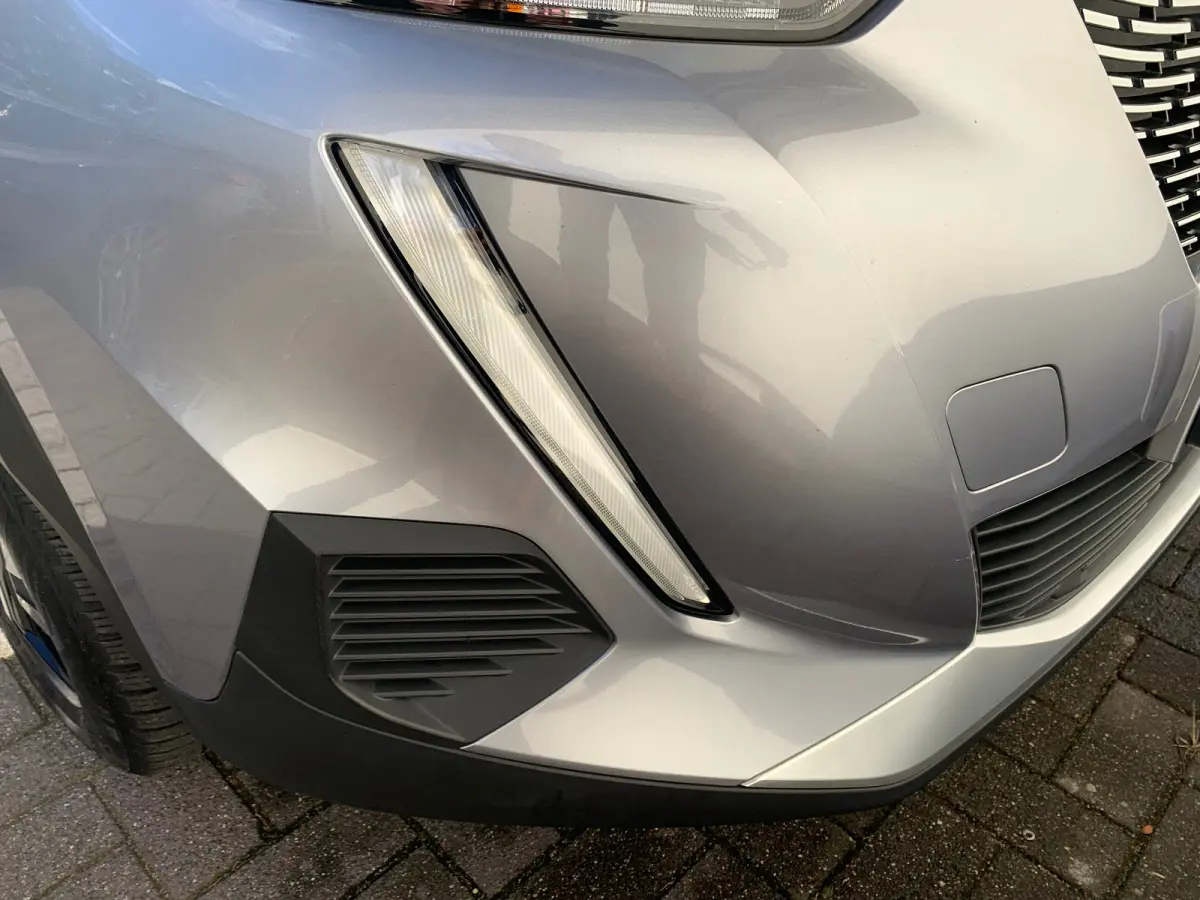 EV Allure Pack 50 kWh SOH 94% | Airco | Camera | Cruise Adaptief | DAB | Keyless | LED | LMV 17" | Navi | PDC Achter | Stoelverwarming |