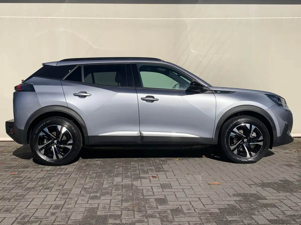 EV Allure Pack 50 kWh SOH 94% | Airco | Camera | Cruise Adaptief | DAB | Keyless | LED | LMV 17" | Navi | PDC Achter | Stoelverwarming |