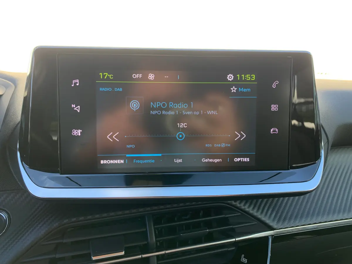 EV Allure Pack 50 kWh SOH 94% | Airco | Camera | Cruise Adaptief | DAB | Keyless | LED | LMV 17" | Navi | PDC Achter | Stoelverwarming |