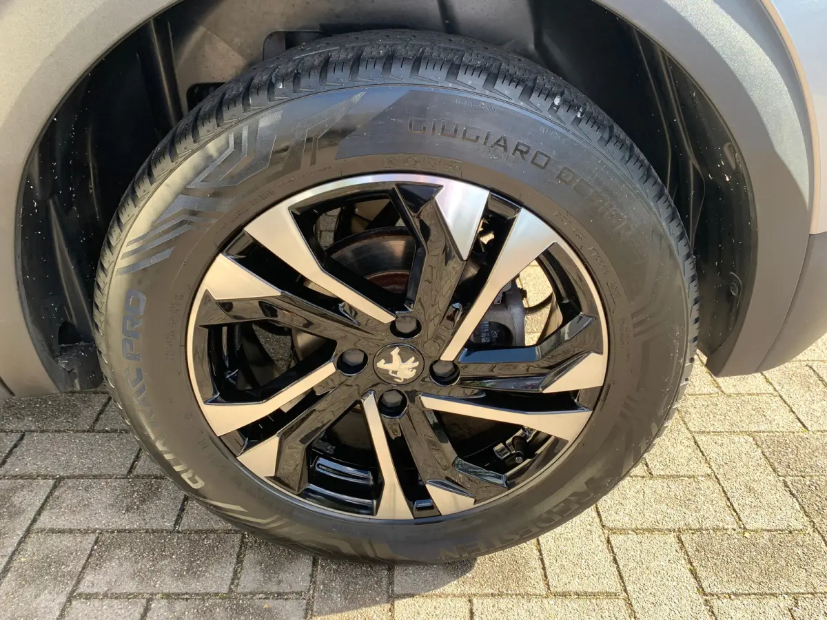 EV Allure Pack 50 kWh SOH 94% | Airco | Camera | Cruise Adaptief | DAB | Keyless | LED | LMV 17" | Navi | PDC Achter | Stoelverwarming |