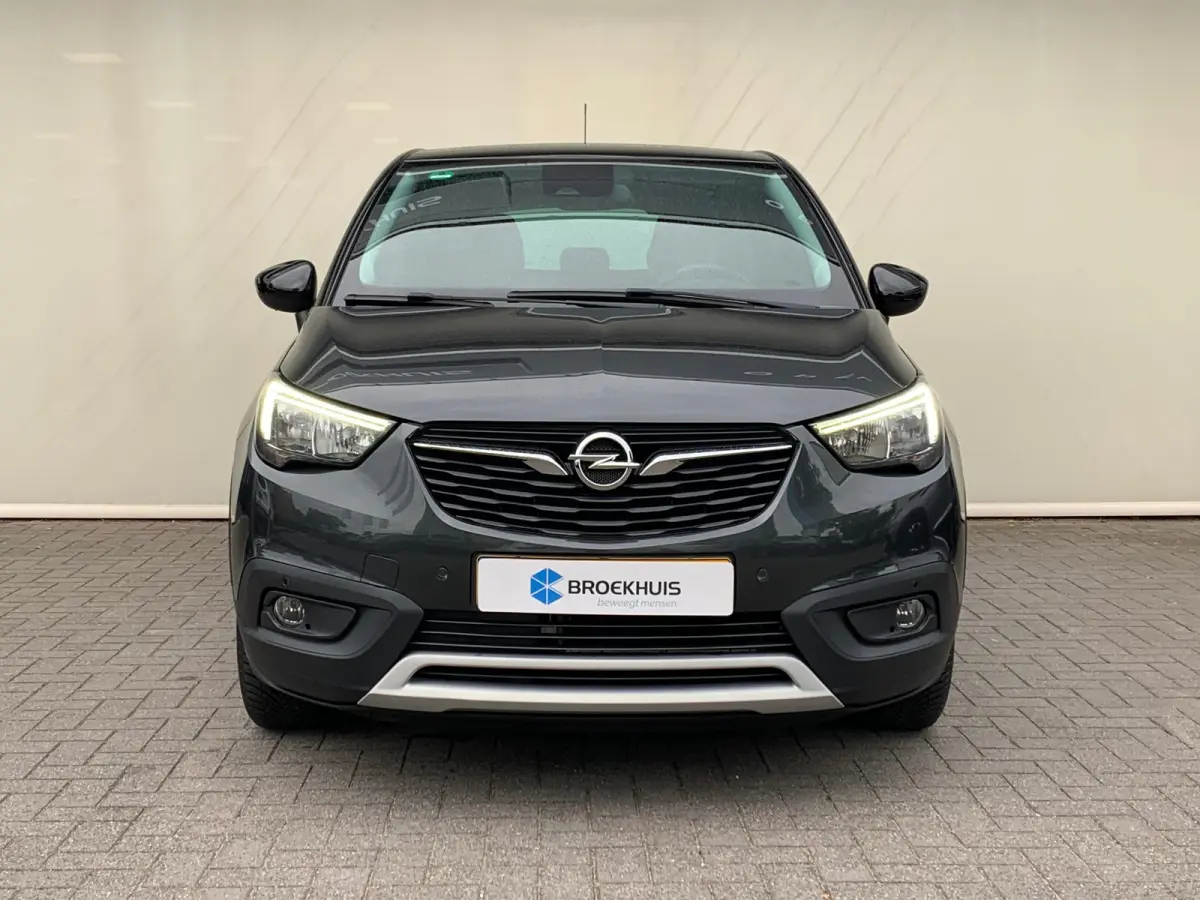 1.2 Innovation Airco | AppleCarPlay/ Android Auto | Cruise Control | DAB | LMV 16" | PDC V&A | Stoel-Stuurverwarming |