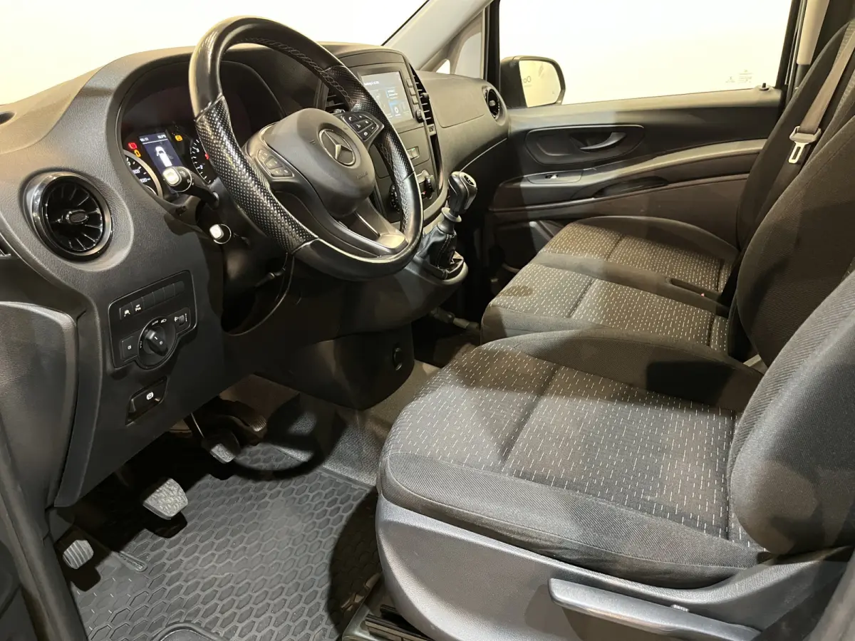 116 CDI L1 RWD / Euro 6 / Airco / CarPlay / Camera / Cruise Control  / 3-Zits