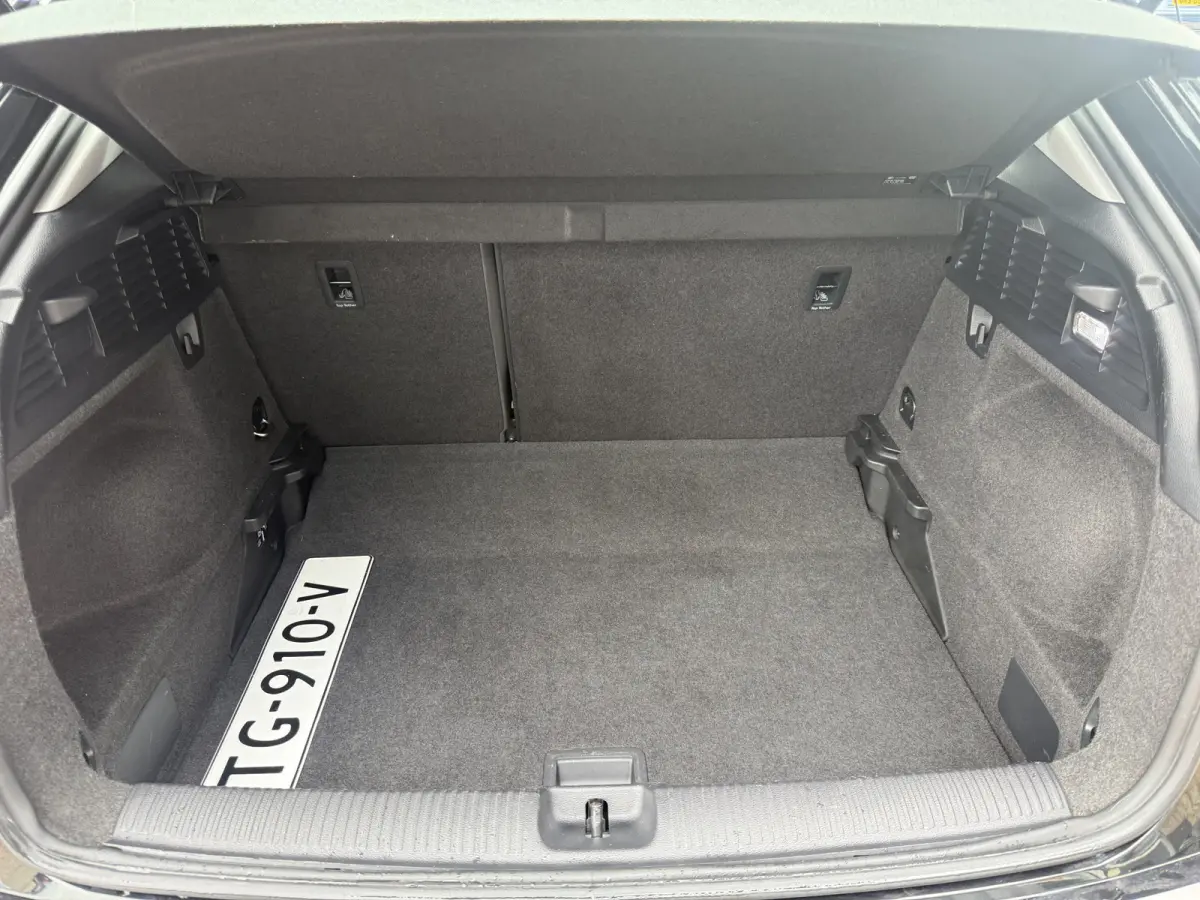 1.0 TFSI Design Pro Line | AUTOMAAT | NAVI | TREKHAAK | CRUISE | ZEER NETJES! |