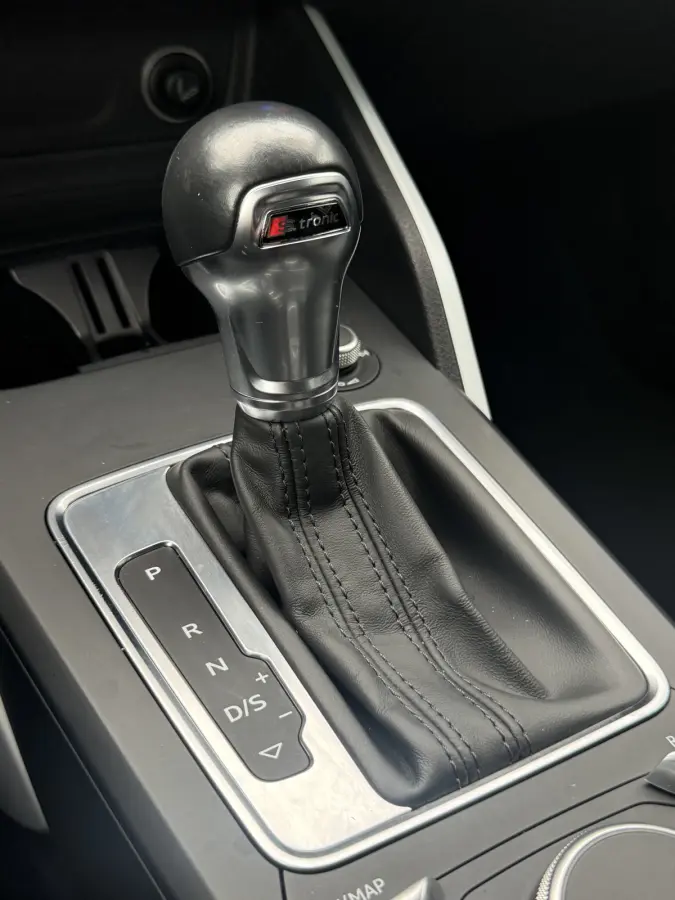 1.0 TFSI Design Pro Line | AUTOMAAT | NAVI | TREKHAAK | CRUISE | ZEER NETJES! |