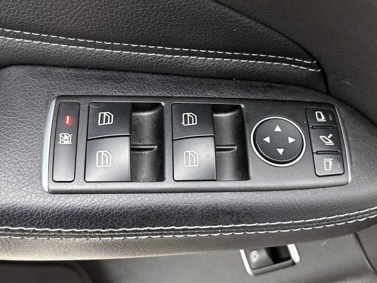 AMG 43 4MATIC | Panoramadak | Achteruitrijcamera | Parkeersensoren | Luchtvering | Trekhaak |