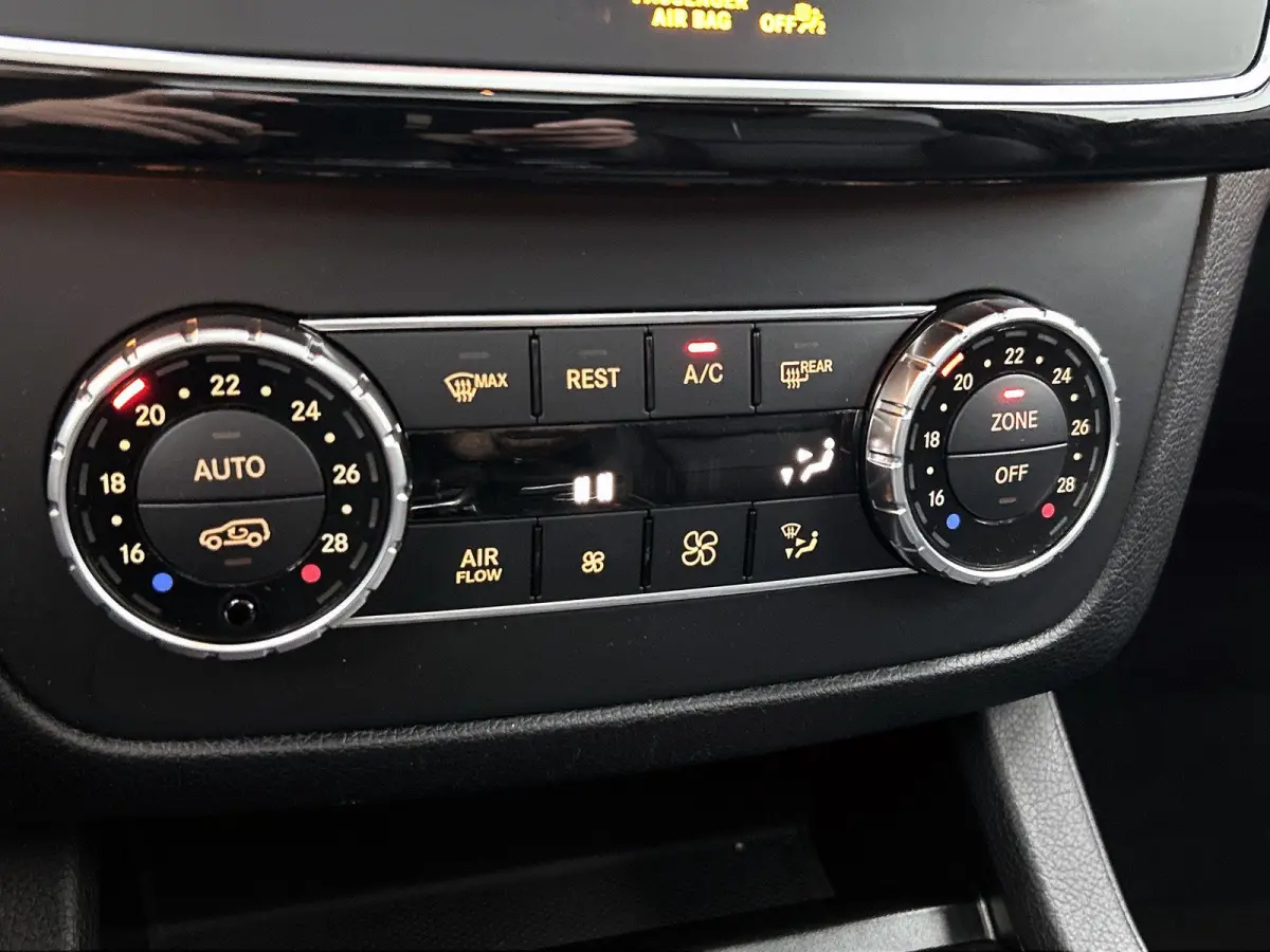 AMG 43 4MATIC | Panoramadak | Achteruitrijcamera | Parkeersensoren | Luchtvering | Trekhaak |