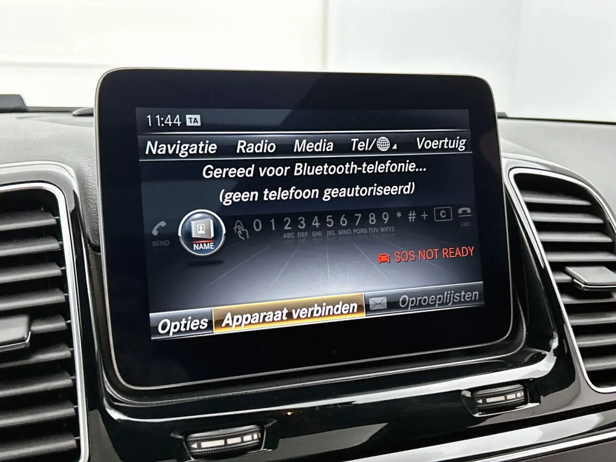 AMG 43 4MATIC | Panoramadak | Achteruitrijcamera | Parkeersensoren | Luchtvering | Trekhaak |