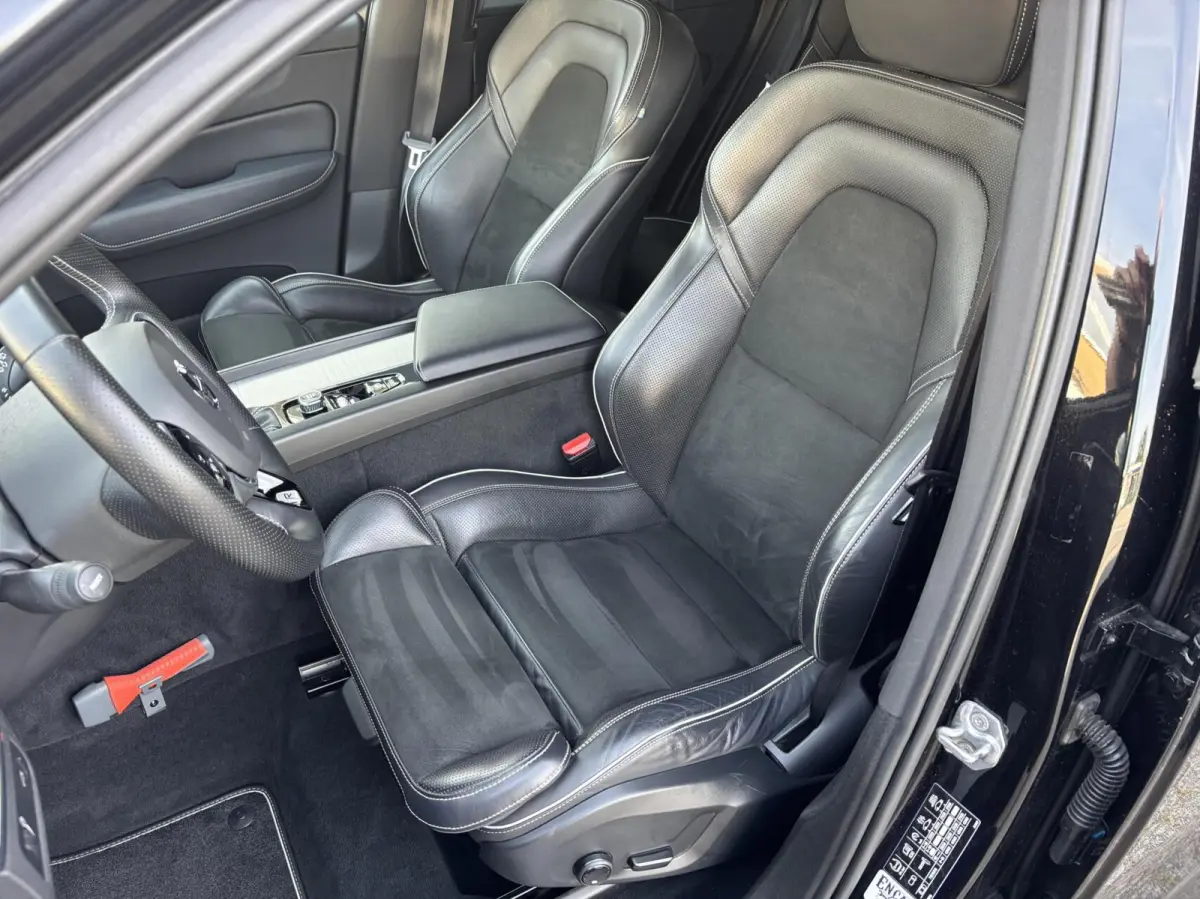 2.0 T4 Inscription R-Design | Harman & Kardon | Trekhaak | Camera