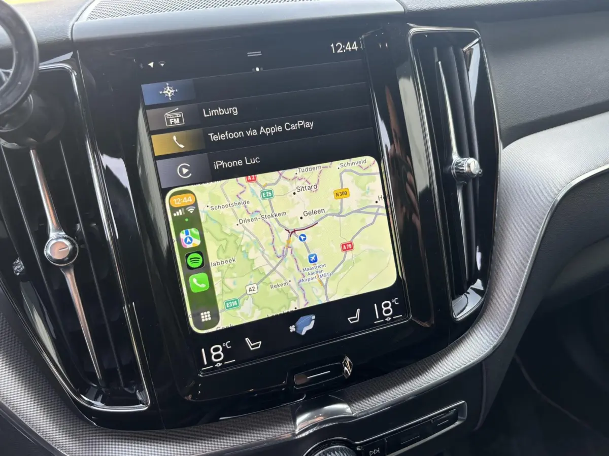 2.0 T4 Inscription R-Design | Harman & Kardon | Trekhaak | Camera