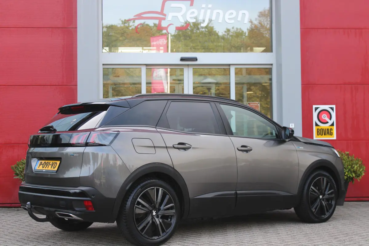 1.6 HYbrid 225PK GT PACK BUSINESS BLACK PACK | AFNEEMBARE TREKHAAK | ADAPTIVE CRUISE CONTROL | ELEKLTRISCH VERSTELBARE BESTUUDERSSTOEL MET GEHEUGENFUNCTIE | MASSAGE FUNCTIE OP BEIDE VOORSTOE
