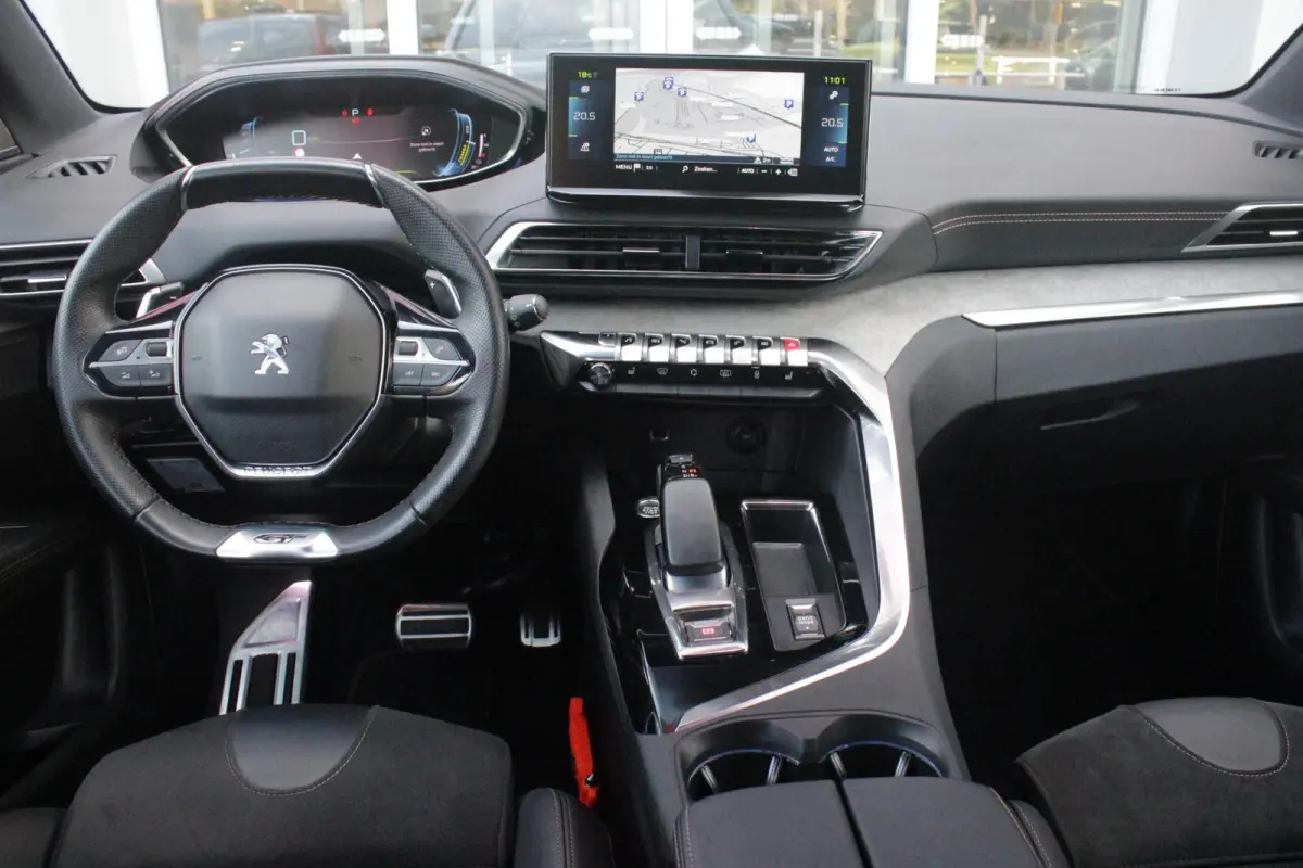1.6 HYbrid 225PK GT PACK BUSINESS BLACK PACK | AFNEEMBARE TREKHAAK | ADAPTIVE CRUISE CONTROL | ELEKLTRISCH VERSTELBARE BESTUUDERSSTOEL MET GEHEUGENFUNCTIE | MASSAGE FUNCTIE OP BEIDE VOORSTOE