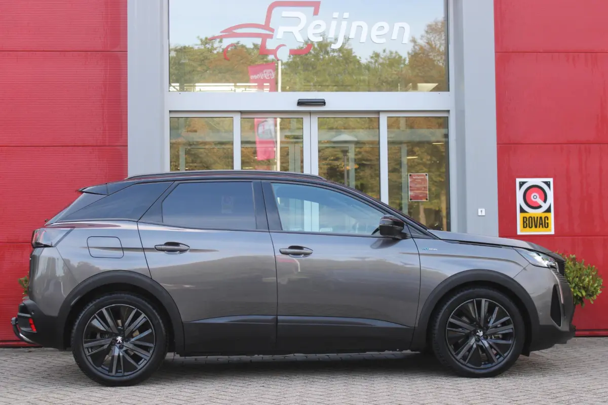 1.6 HYbrid 225PK GT PACK BUSINESS BLACK PACK | AFNEEMBARE TREKHAAK | ADAPTIVE CRUISE CONTROL | ELEKLTRISCH VERSTELBARE BESTUUDERSSTOEL MET GEHEUGENFUNCTIE | MASSAGE FUNCTIE OP BEIDE VOORSTOE