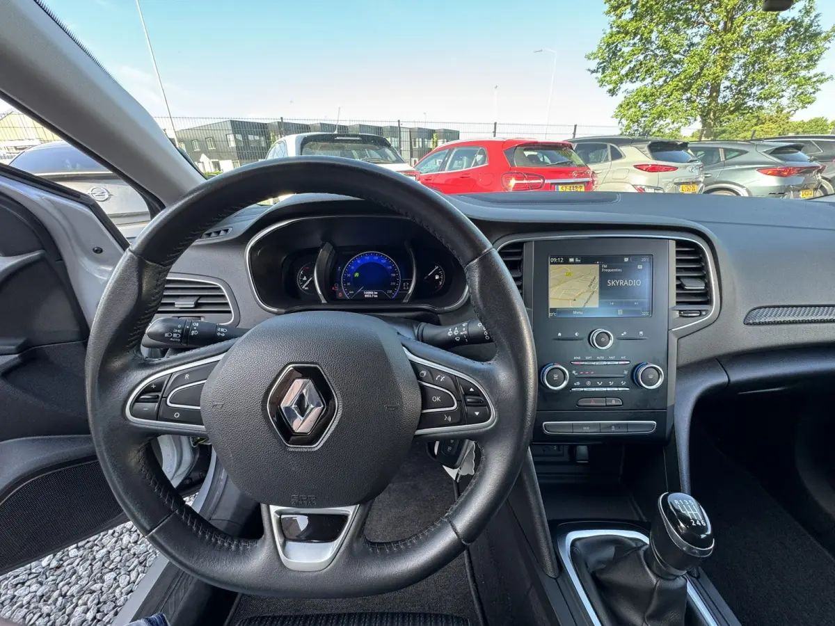 1.5 Blue dCi Zen, PDC, Marge, Apple Carplay, Euro 6,