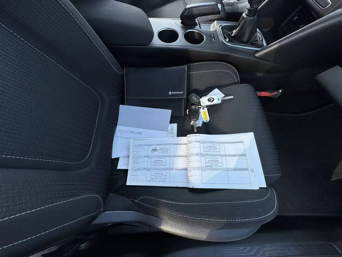 1.5 Blue dCi Zen, PDC, Marge, Apple Carplay, Euro 6,