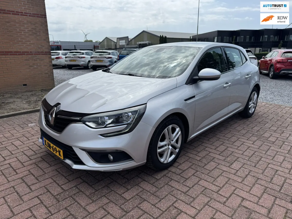 1.5 Blue dCi Zen, PDC, Marge, Apple Carplay, Euro 6,