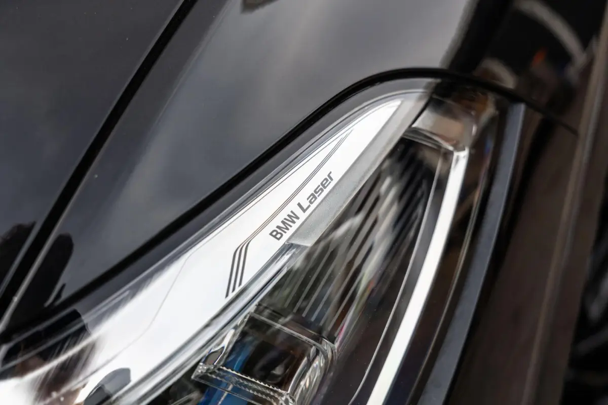 xDrive45e High Exe Laser H&K Trekhaak Ventilatie