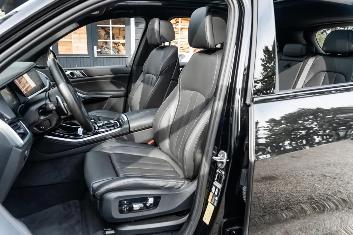 xDrive45e High Exe Laser H&K Trekhaak Ventilatie