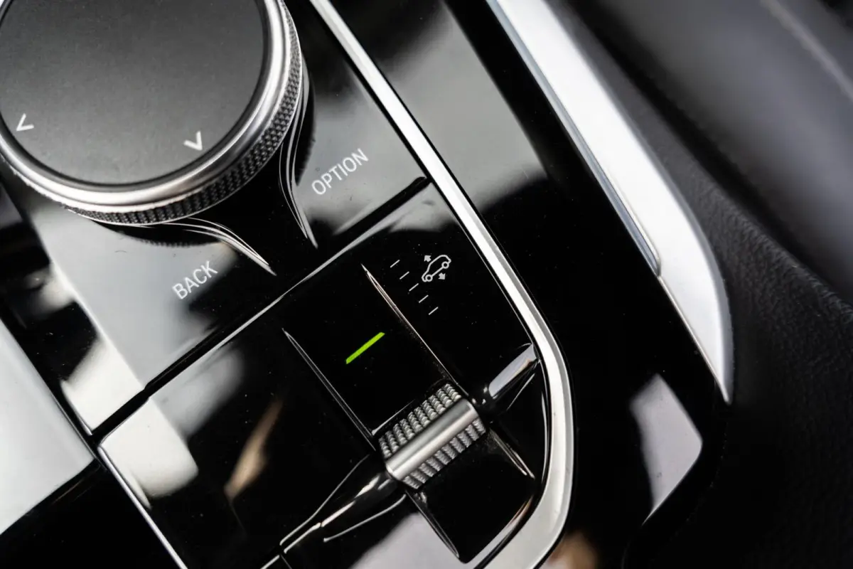 xDrive45e High Exe Laser H&K Trekhaak Ventilatie