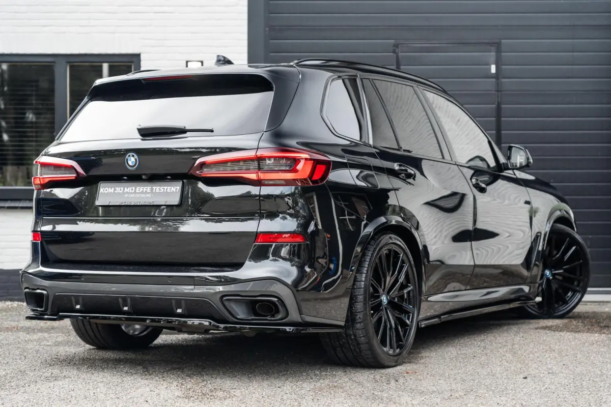 xDrive45e High Exe Laser H&K Trekhaak Ventilatie