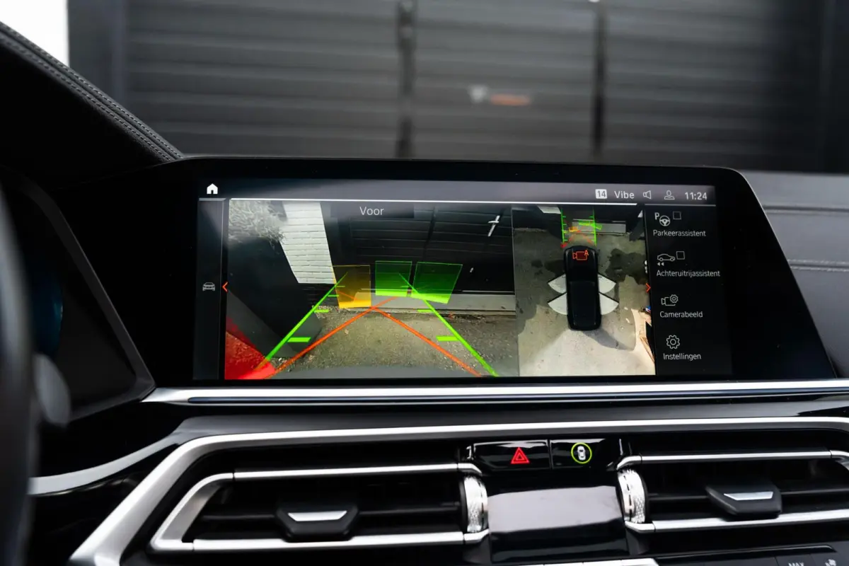 xDrive45e High Exe Laser H&K Trekhaak Ventilatie