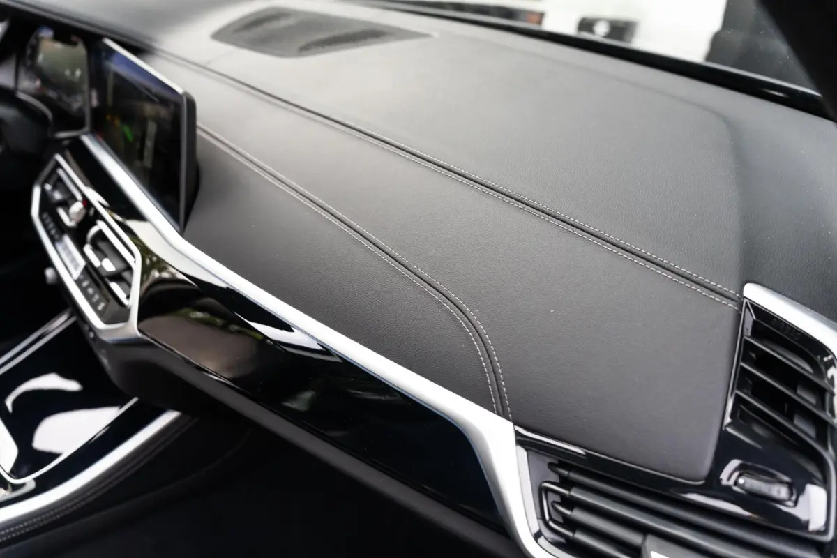 xDrive45e High Exe Laser H&K Trekhaak Ventilatie