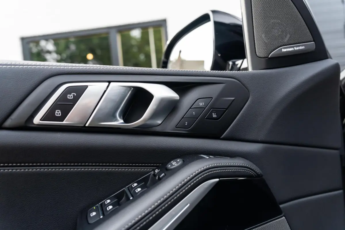 xDrive45e High Exe Laser H&K Trekhaak Ventilatie