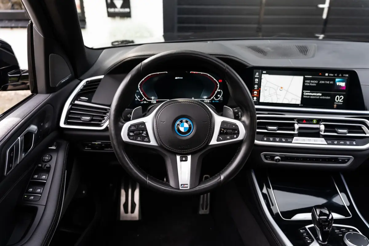 xDrive45e High Exe Laser H&K Trekhaak Ventilatie