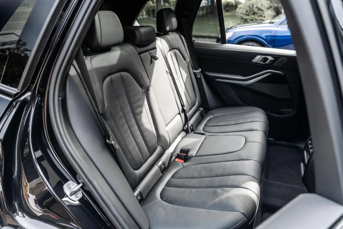 xDrive45e High Exe Laser H&K Trekhaak Ventilatie