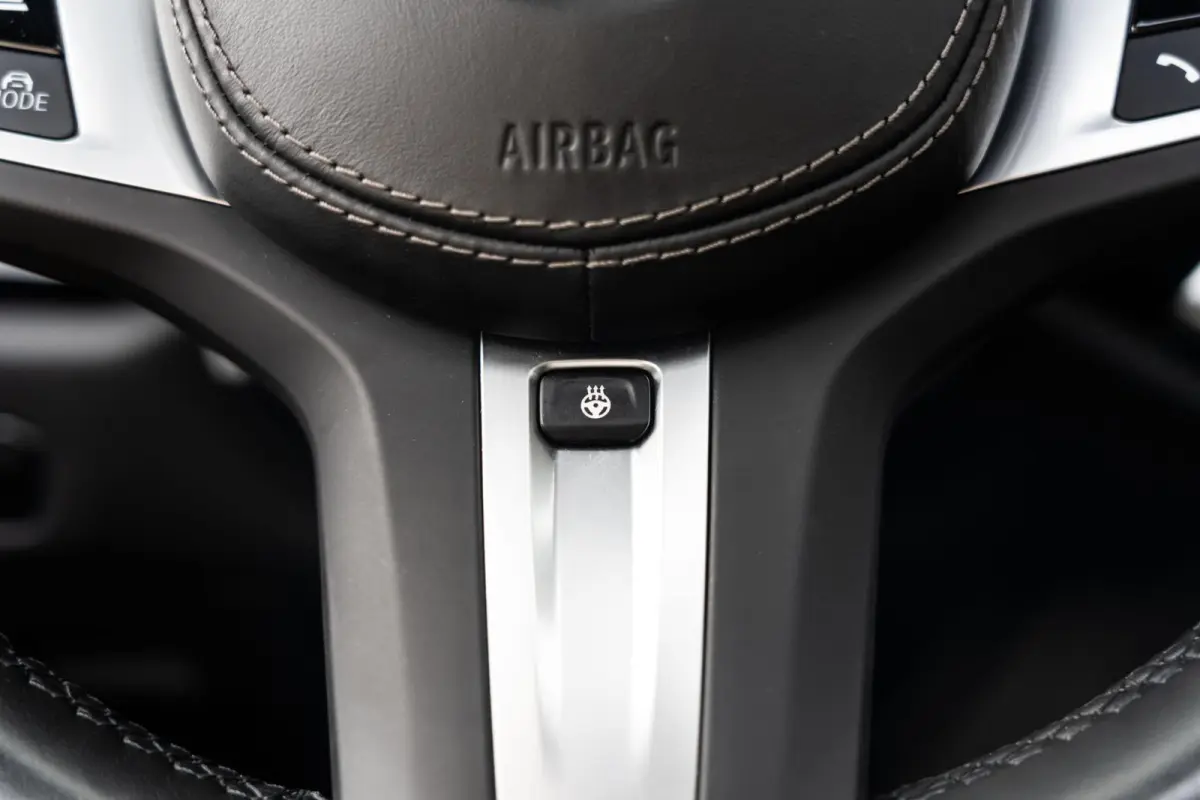 xDrive45e High Exe Laser H&K Trekhaak Ventilatie