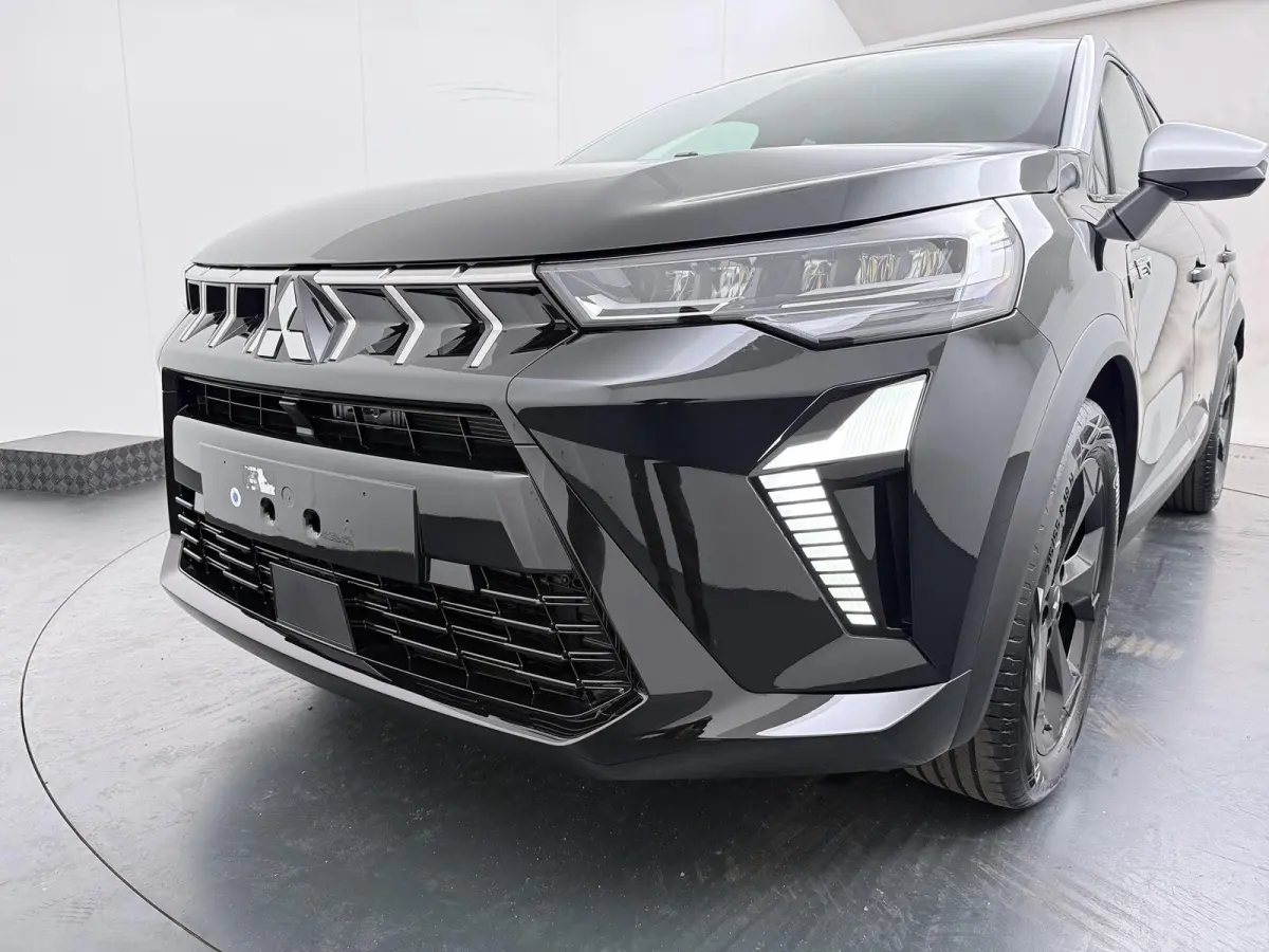 1.8 HEV AT Black Edition Black Edition | € 2.000 Korting! | Achteruitrijcamera | Apple Carplay/Android Auto | Climate Control | Cruise Control | Stoelverwarming