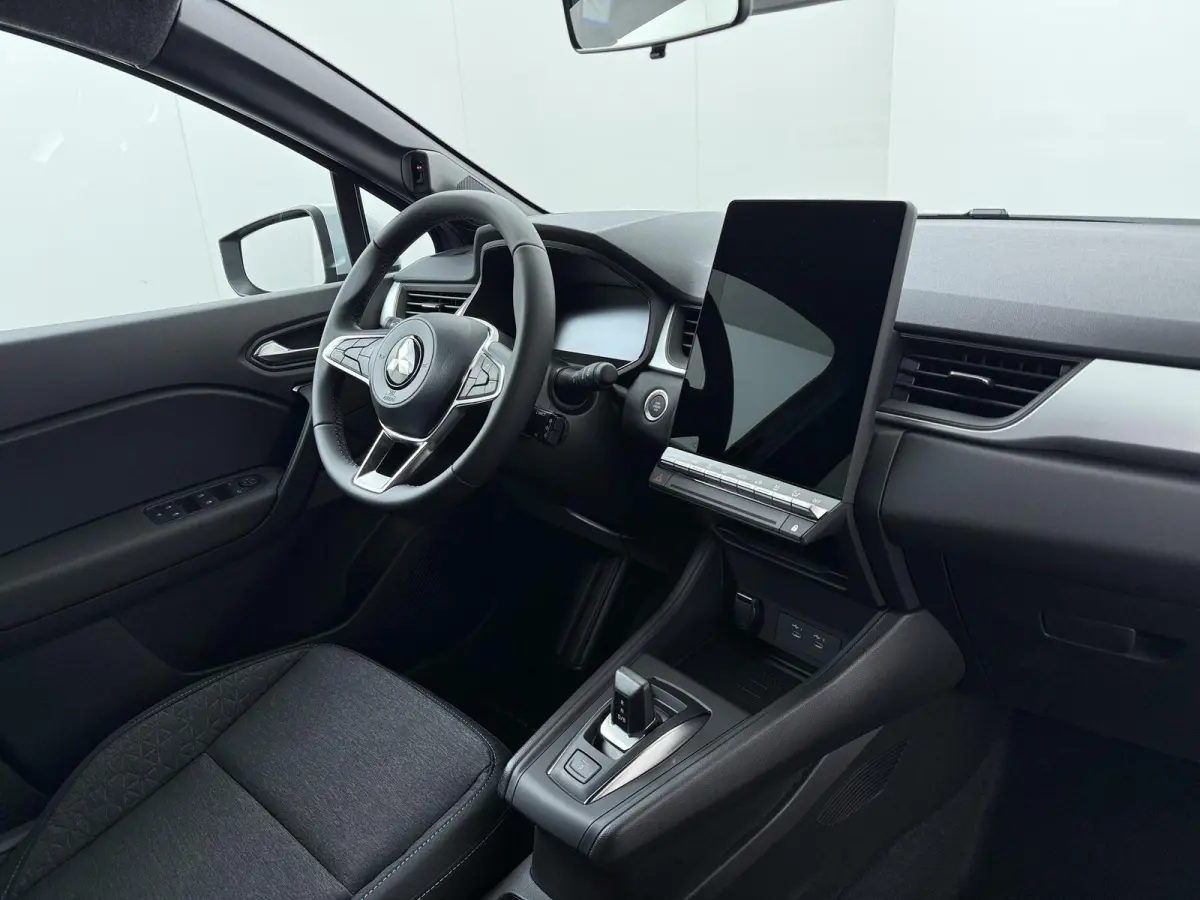 1.8 HEV AT Black Edition Black Edition | € 2.000 Korting! | Achteruitrijcamera | Apple Carplay/Android Auto | Climate Control | Cruise Control | Stoelverwarming
