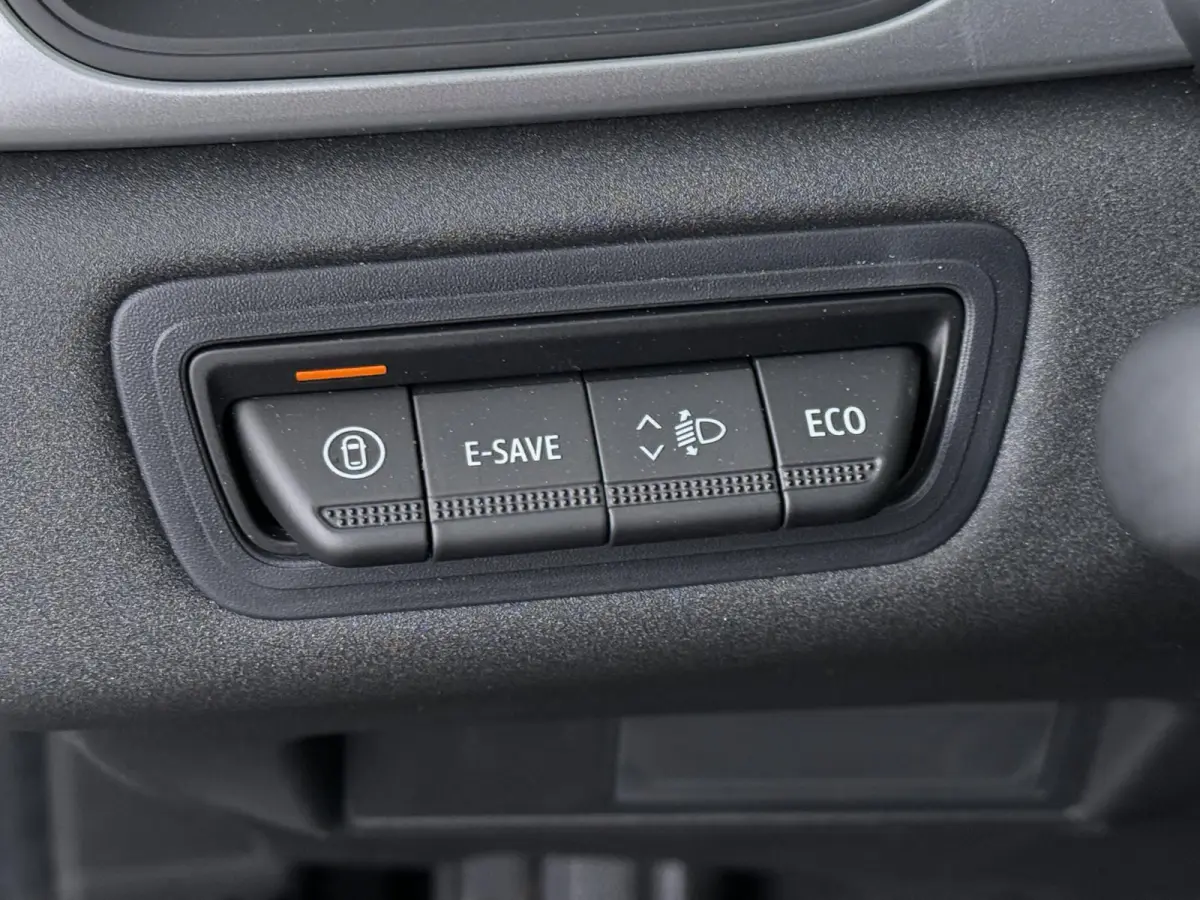 1.8 HEV AT Black Edition Black Edition | € 2.000 Korting! | Achteruitrijcamera | Apple Carplay/Android Auto | Climate Control | Cruise Control | Stoelverwarming