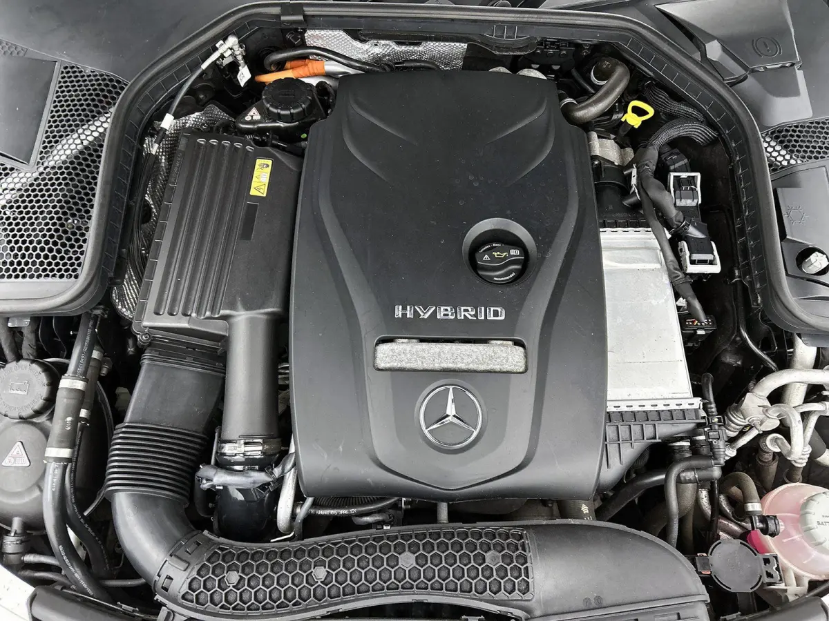 350 e Lease Edition | Sfeerverlichting | Stoelverwarming | Achteruitrijcamera | Parkeersensoren |