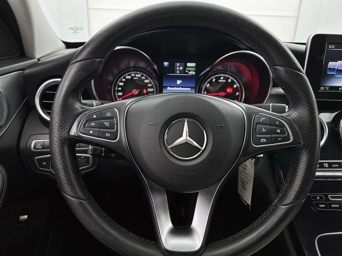 350 e Lease Edition | Sfeerverlichting | Stoelverwarming | Achteruitrijcamera | Parkeersensoren |