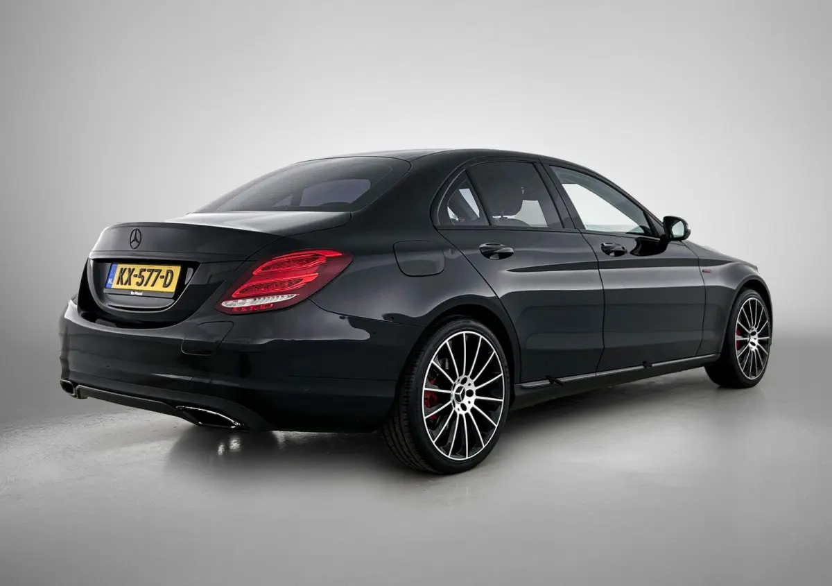 350 e Lease Edition | Sfeerverlichting | Stoelverwarming | Achteruitrijcamera | Parkeersensoren |