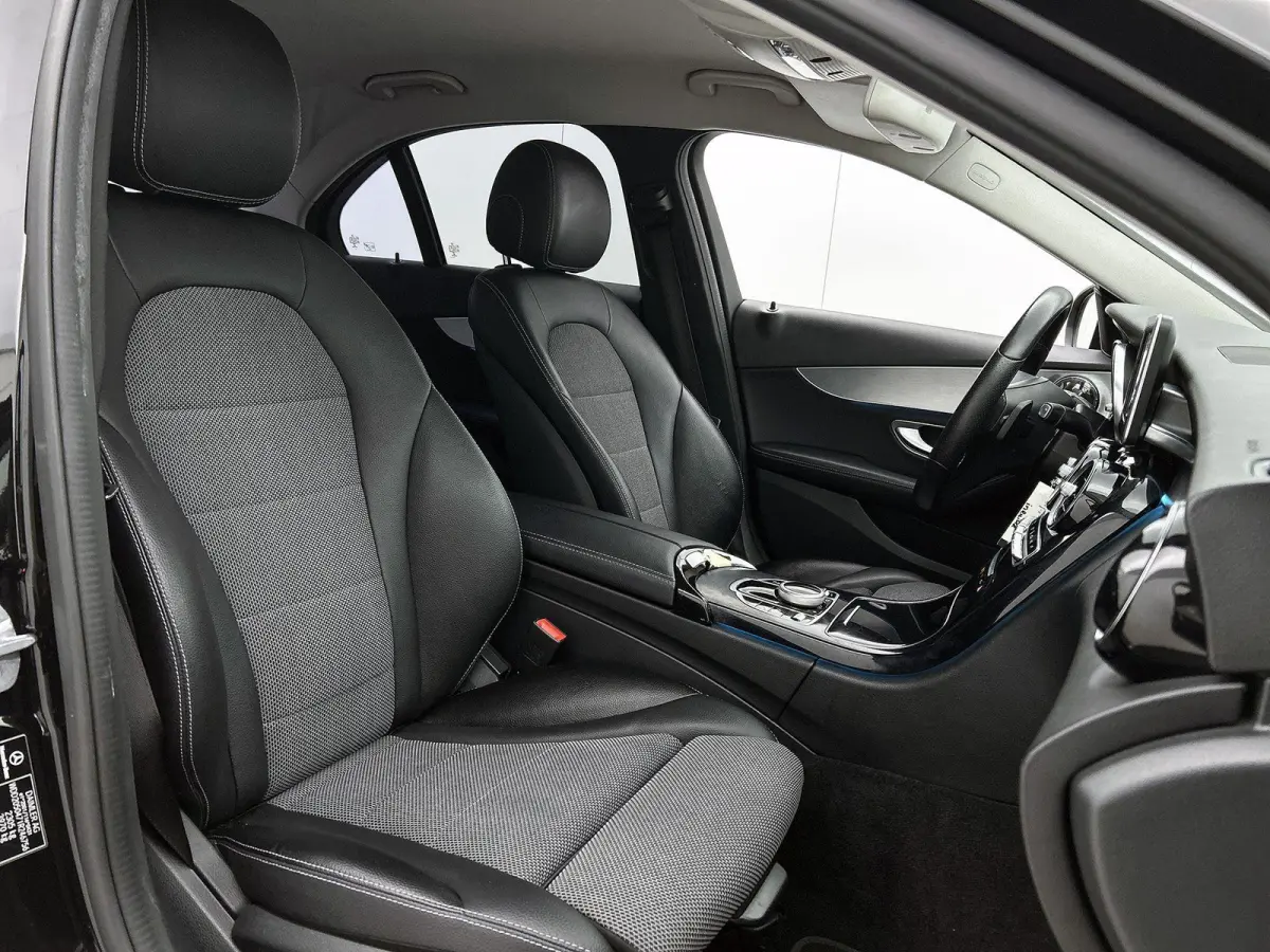 350 e Lease Edition | Sfeerverlichting | Stoelverwarming | Achteruitrijcamera | Parkeersensoren |