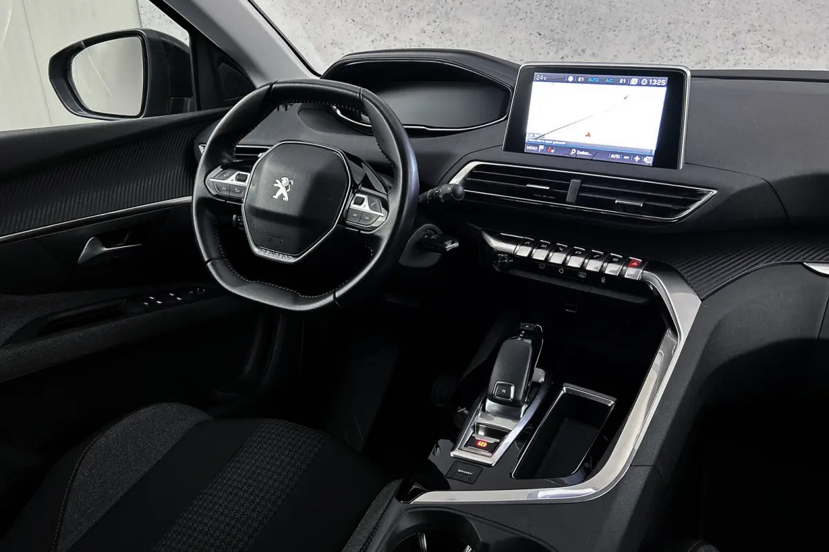 1.2 PureTech Blue Lease | Camera | Trekhaak | Cruise control