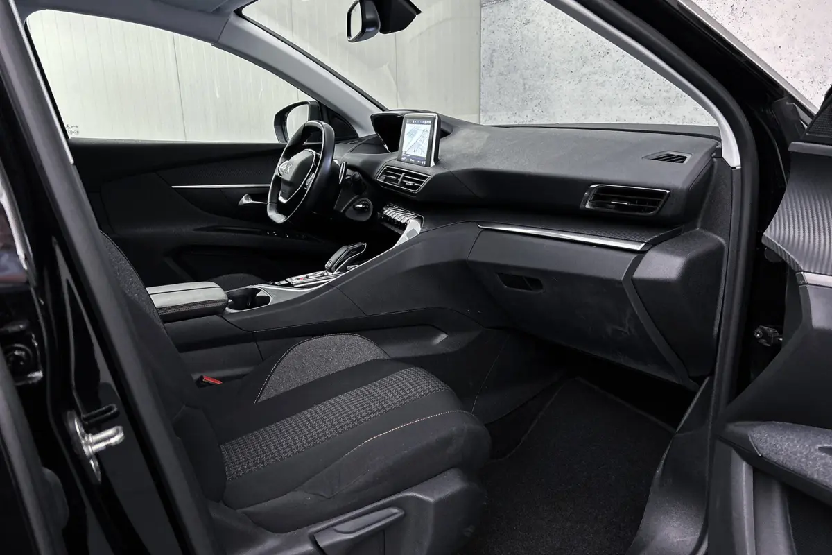 1.2 PureTech Blue Lease | Camera | Trekhaak | Cruise control