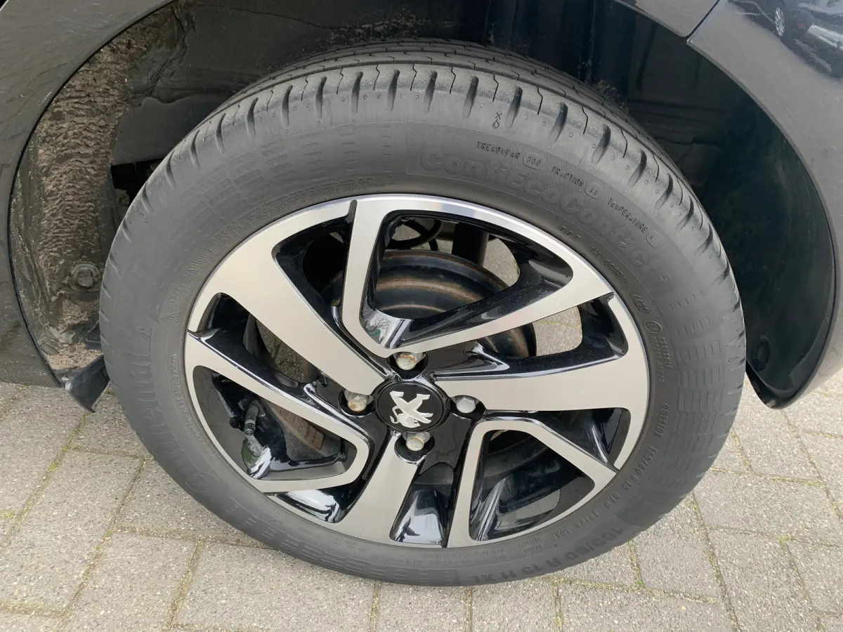 1.0 e-VTi Allure | AppleCarplay/ Android Auto | Camera | Climate Control | DAB | LMV 15" | Leuke Auto! |