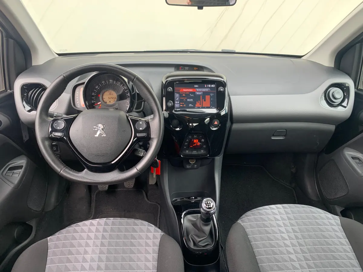 1.0 e-VTi Allure | AppleCarplay/ Android Auto | Camera | Climate Control | DAB | LMV 15" | Leuke Auto! |